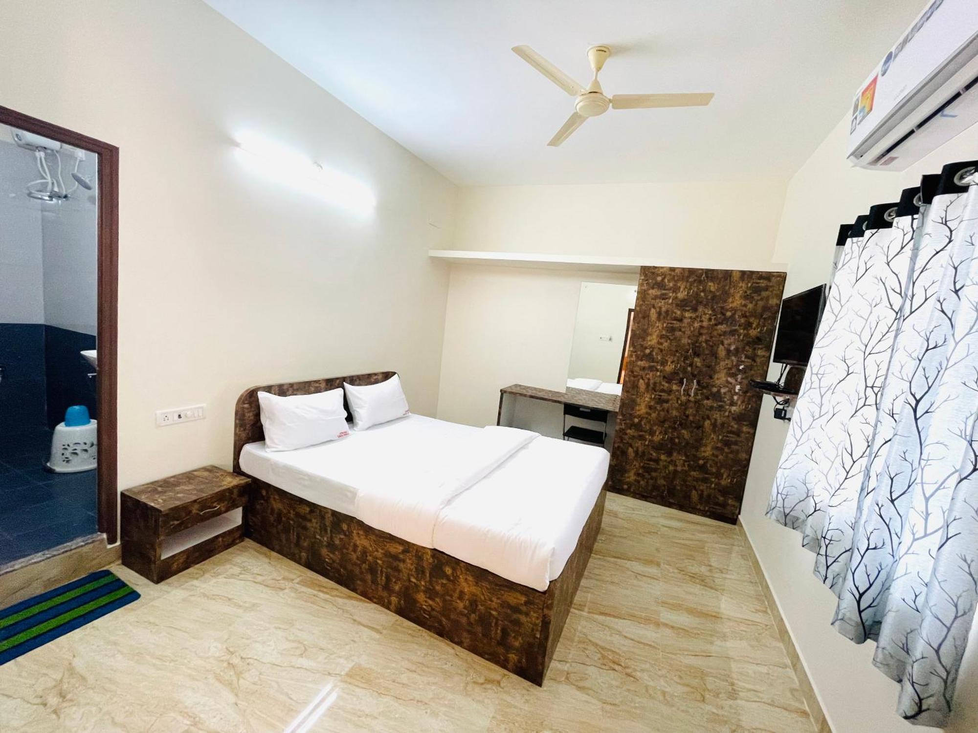 Pearl Stays, Tirupati - Very Convenient For The People Coming From Bangalore And Chennai - You Can Skip City Traffic While Reaching Any Temple In Tirupati - Covered Parking - 24Hrs Front Desk And Hot Water - Free Wifi - Flexible Checkin-In Check-Out Экстерьер фото